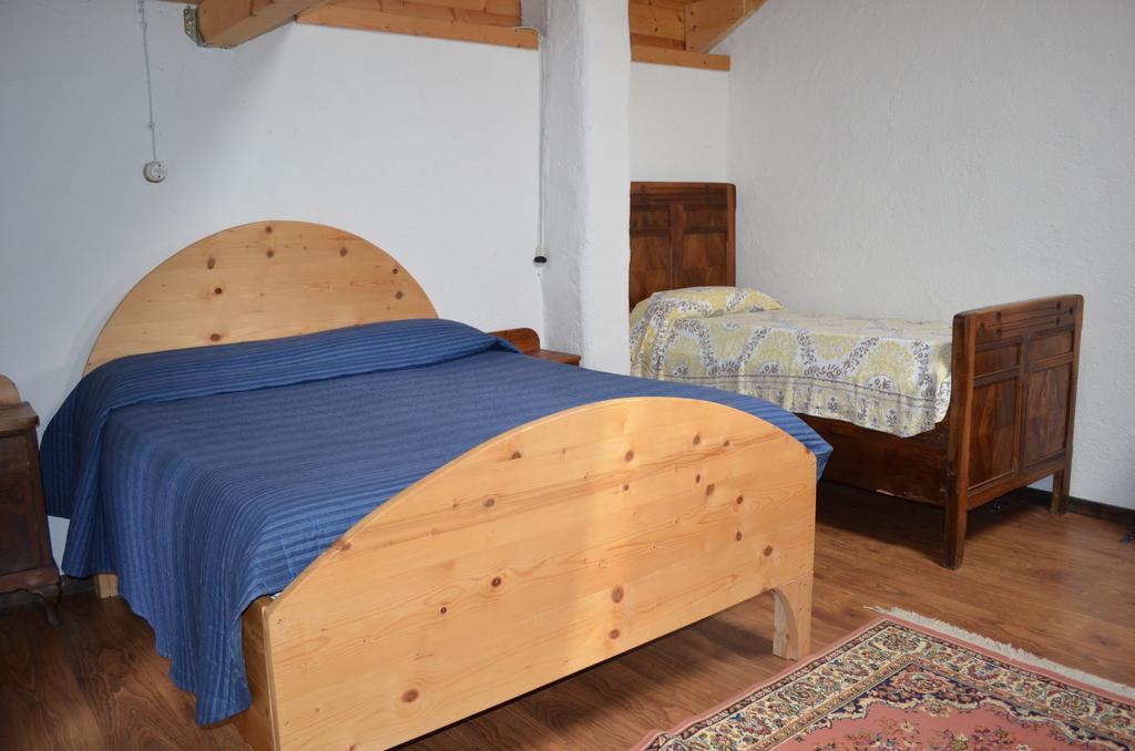 B&B L'Asinello Rampante Arta Terme Habitación foto