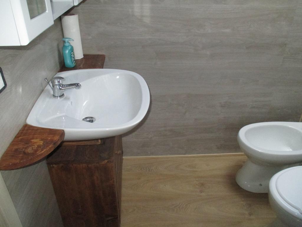 B&B L'Asinello Rampante Arta Terme Habitación foto